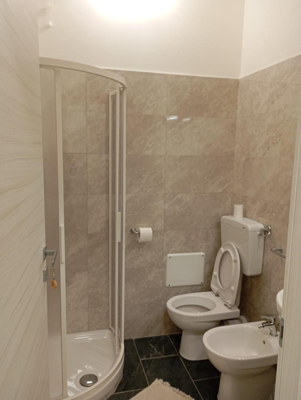 Casagrande - Guest House Livorno Dış mekan fotoğraf